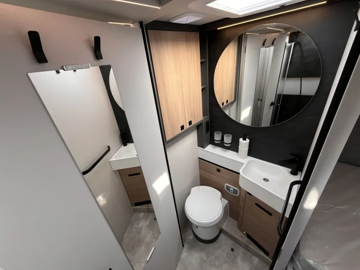 Fahrzeugbild Hymer B-MC T 680 *Premium*Arktis*Winter*W-LAN* #20