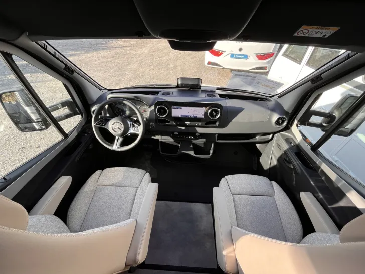 Fahrzeugbild Hymer B-MC T 680 *Premium*Arktis*Winter*W-LAN* #30