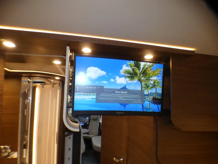 Fahrzeugbild Carthago chic c-line I 5.9 XL LE #12