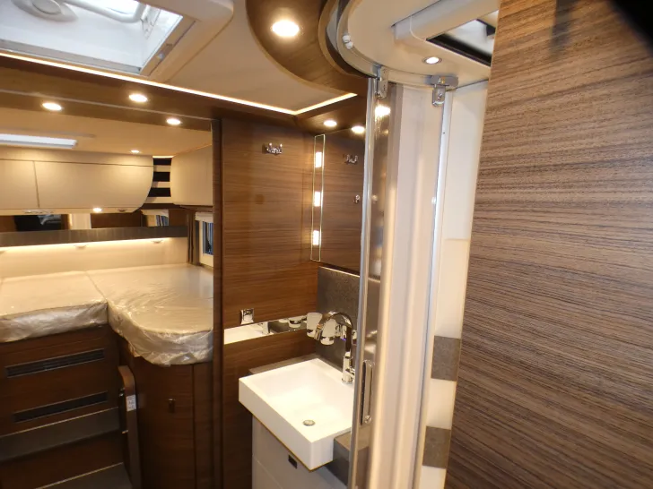 Fahrzeugbild Carthago chic c-line I 5.9 XL LE #16