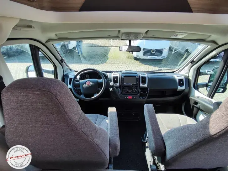 Fahrzeugbild Hymer Exsis-t 588 Anhängerkupplung #19