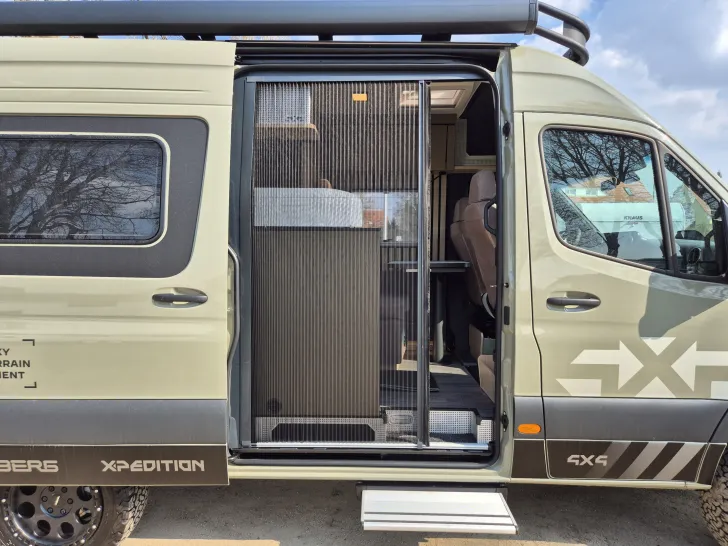 Fahrzeugbild Weinsberg X-PEDITION 600 MQ / 4x4 / AHK / Delta 18" #7