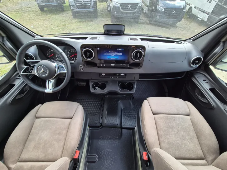 Fahrzeugbild Weinsberg X-PEDITION 600 MQ / 4x4 / AHK / Delta 18" #8