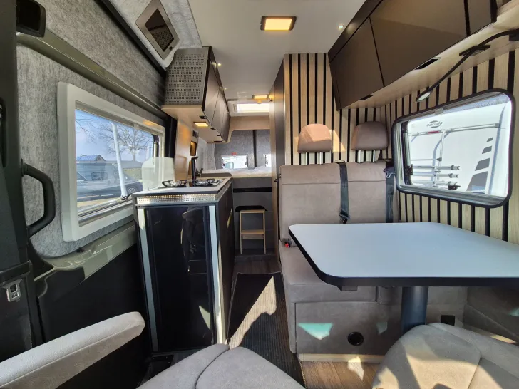 Fahrzeugbild Weinsberg X-PEDITION 600 MQ / 4x4 / AHK / Delta 18" #14