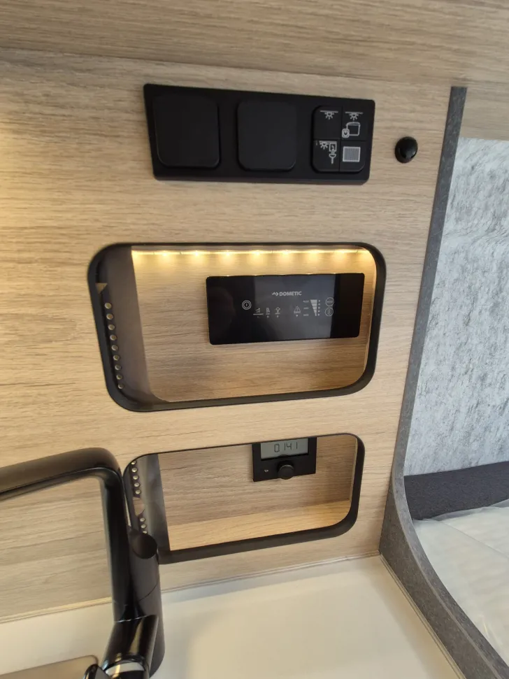 Fahrzeugbild Weinsberg X-PEDITION 600 MQ / 4x4 / AHK / Delta 18" #21