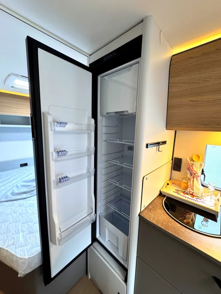 Fahrzeugbild Bürstner B66 465 TS DUSCHE|GROSSER KÜHLSCHRANK|AUFLASTUNG #15