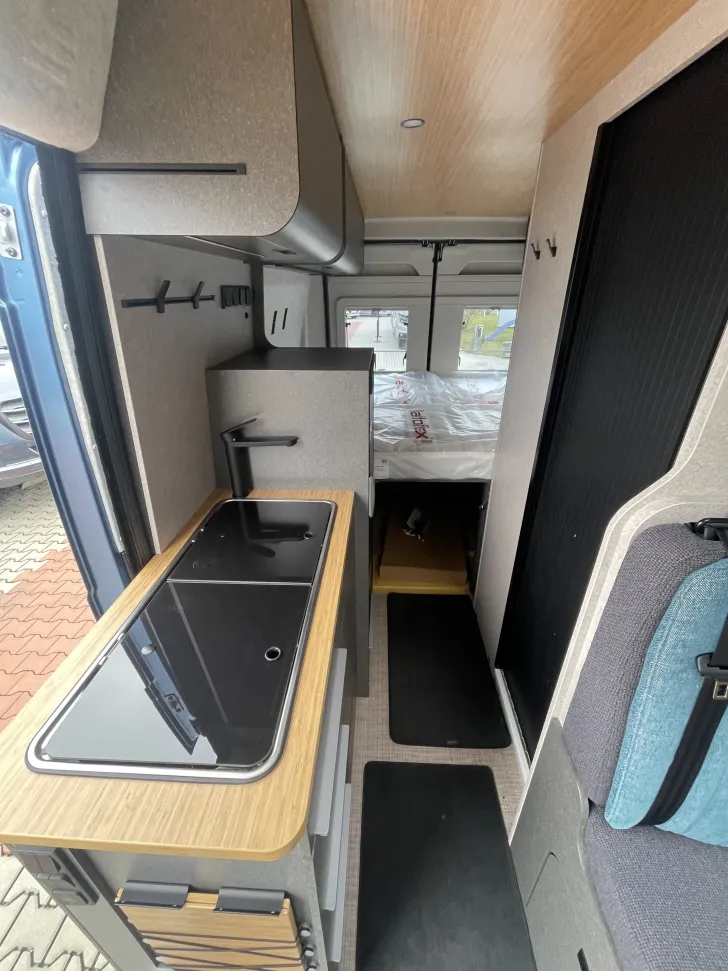 Fahrzeugbild Hymer Camper Van Redwood 601 AUTOMATIK, AUFSTELLDACH, NAVI #12