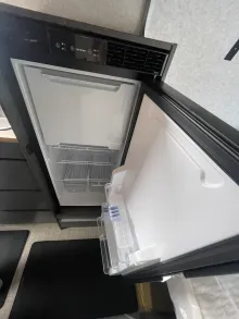 Fahrzeugbild Hymer Camper Van Redwood 601 AUTOMATIK, AUFSTELLDACH, NAVI #15