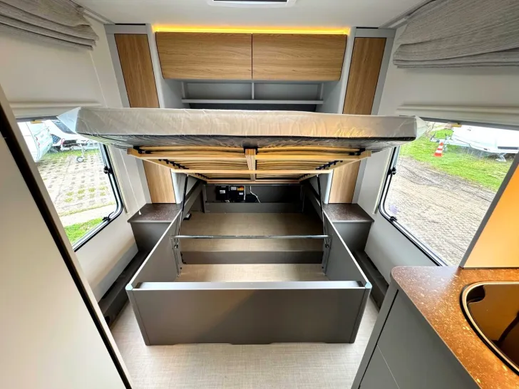 Fahrzeugbild Bürstner B66 485 TS 1800KG|DUSCHE|KOMFORT-AUSSTATTUNG #15