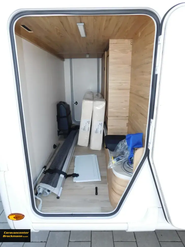 Fahrzeugbild Pilote Pacific P696D Evidence sofort verfügbar #7