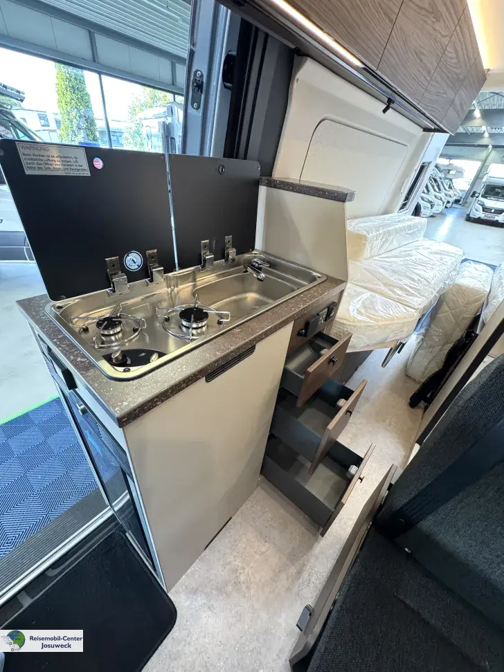 Fahrzeugbild Bürstner Habiton HMX 6.0 VERFÜGBAR AB OKTOBER 2026 #11