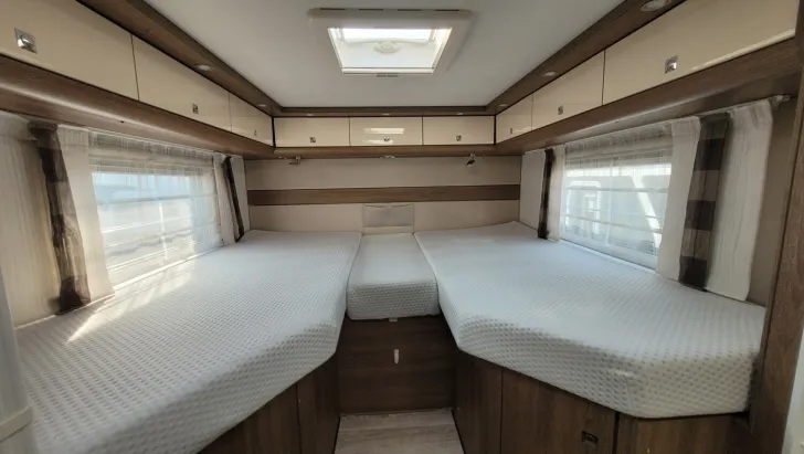 Fahrzeugbild Dethleffs Esprit T 7150-2 EB *SAT*TV*Klima*AHK*Hubstützen* #21