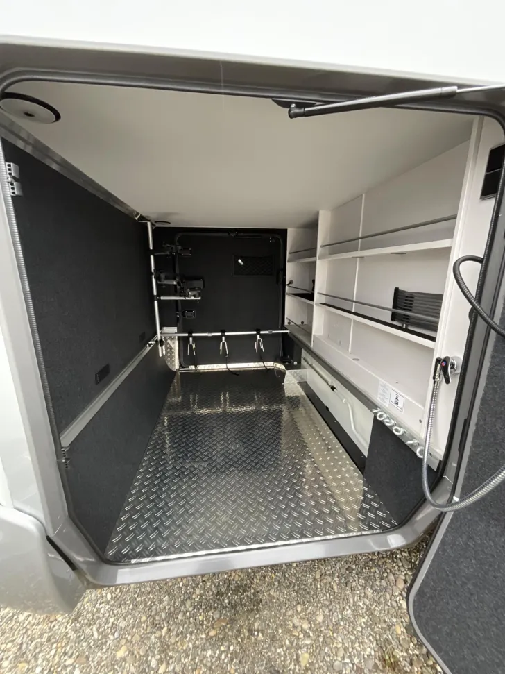 Fahrzeugbild Hymer B-Klasse MC I 600 Dachklima, Solar, TV, Sat #6