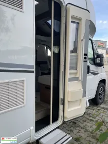 Fahrzeugbild Pilote P720FGJ 180PS, 4,4 T, Bettumbau, Markise, F2F #6