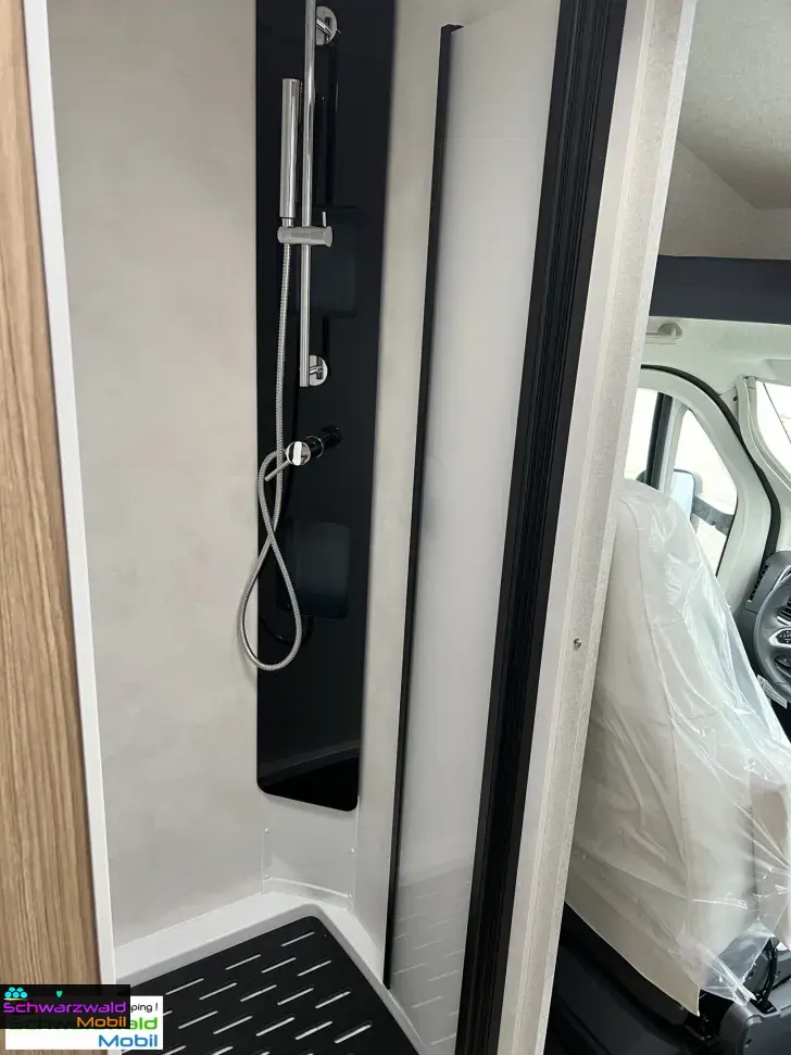 Fahrzeugbild Pilote P720U Expr.Rundsitzgruppe 180PS autom. 3,5T uvm. #26