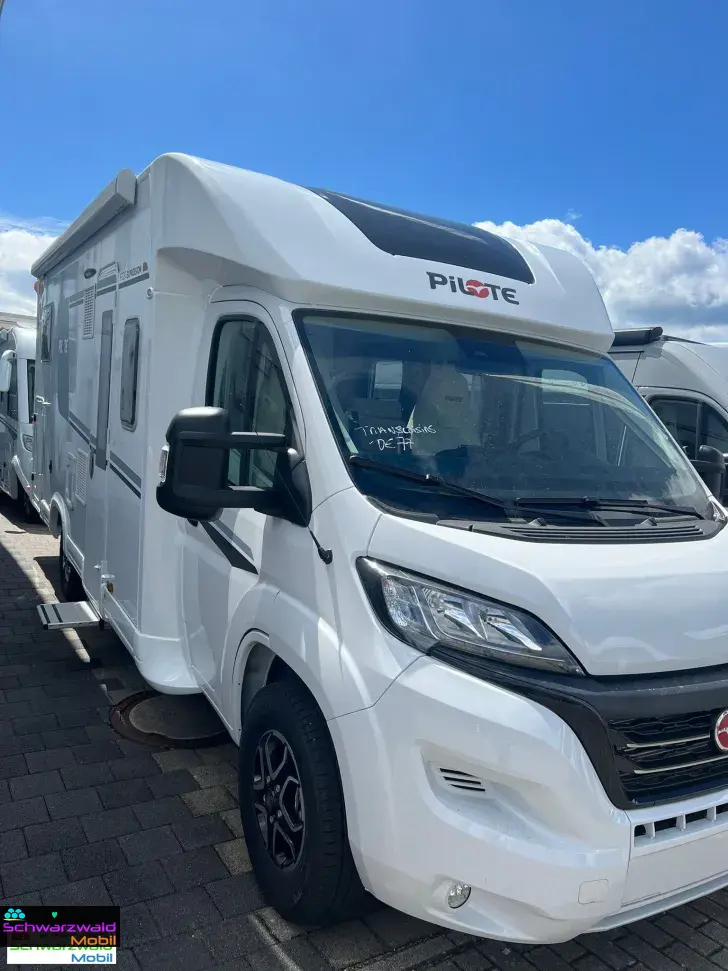 Fahrzeugbild Pilote P720FGJ 180 Ps, 3,5T, Wohnmobil des Monats #2