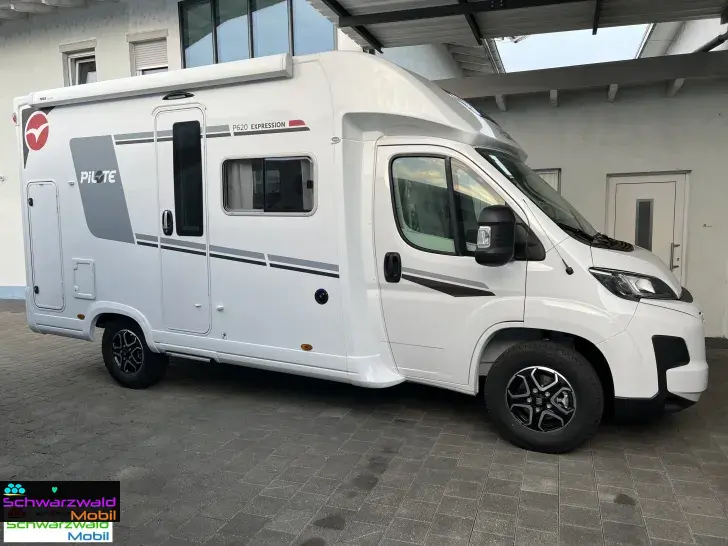 Fahrzeugbild Pilote P620D MJ25 AUTOM. 6EH Markise Solar uvm. #2