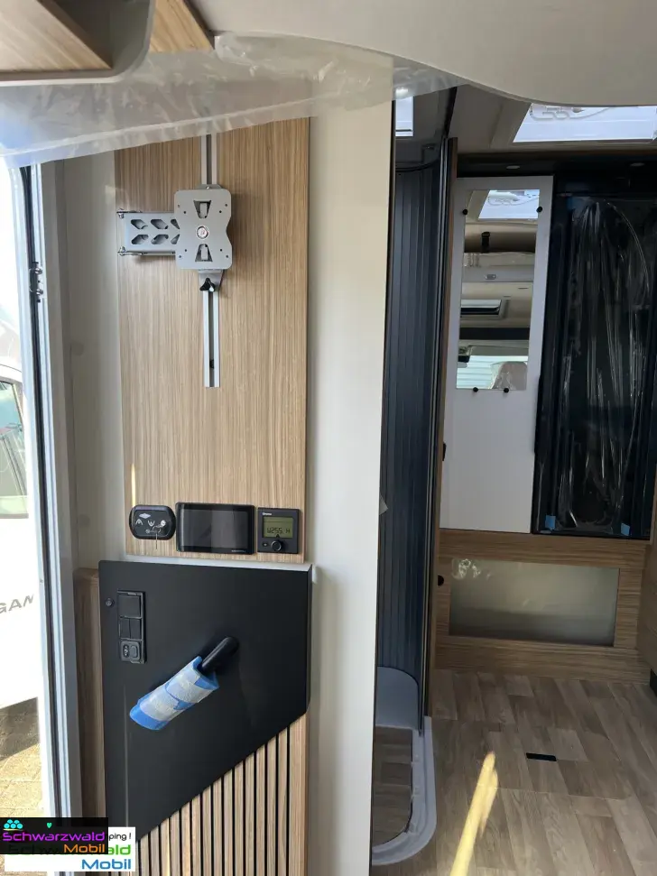 Fahrzeugbild Pilote P620D MJ25 AUTOM. 6EH Markise Solar uvm. #8