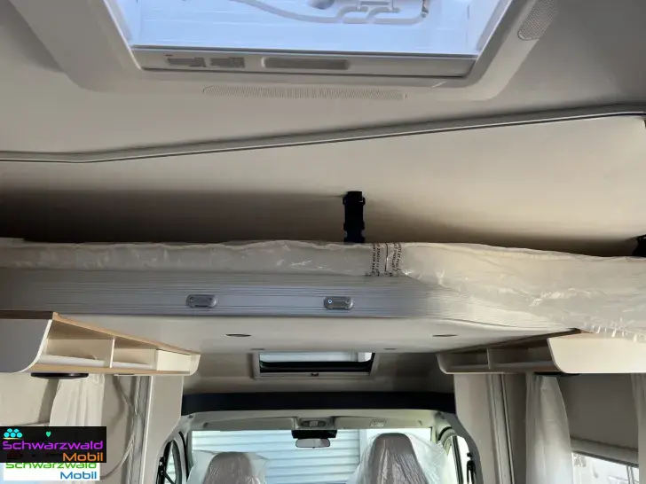 Fahrzeugbild Pilote P620D MJ25 AUTOM. 6EH Markise Solar uvm. #12