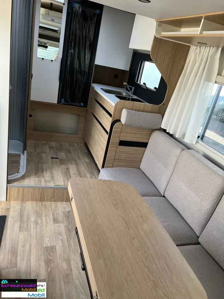 Fahrzeugbild Pilote P620D MJ25 AUTOM. 6EH Markise Solar uvm. #14