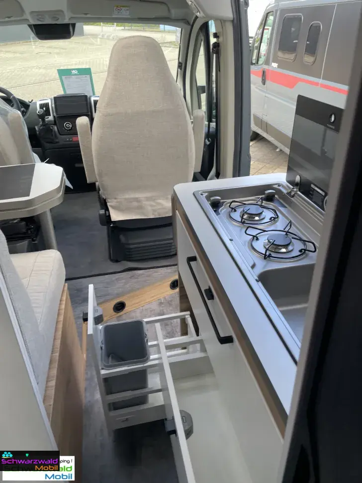 Fahrzeugbild Pilote V600G-165PS D. Heizung, Markise, Navi #7