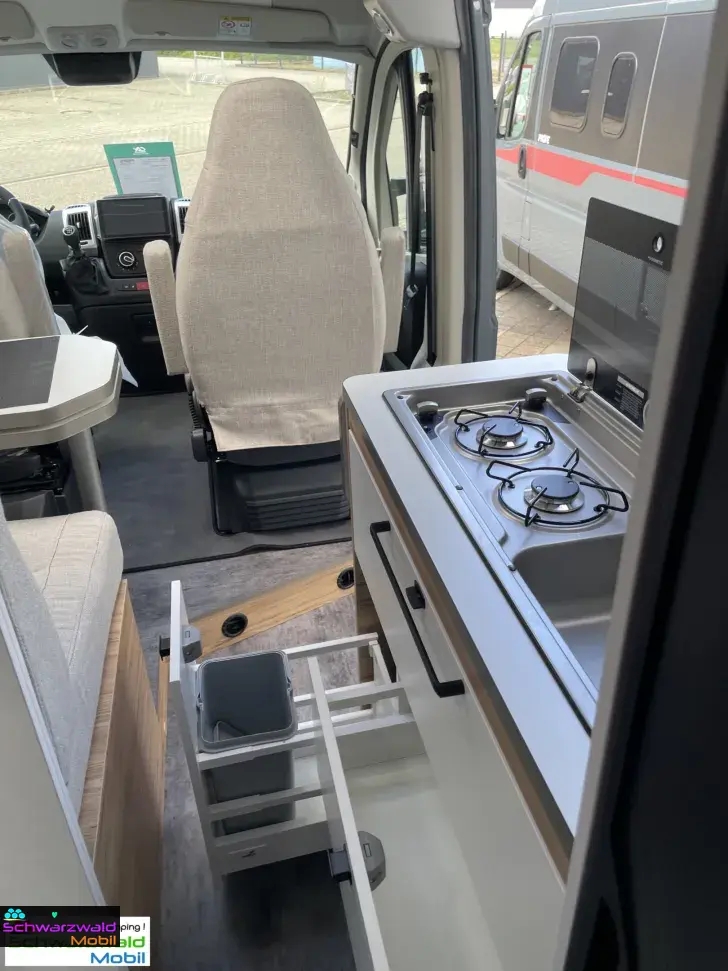 Fahrzeugbild Pilote V600G-165PS D. Heizung, Markise, Navi #8