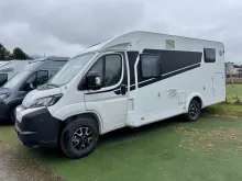 Fahrzeugbild Sunlight V 67S #3