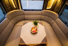 Fahrzeugbild Knaus Südwind 500 FU Black Selection | Gas-Paket | Modelljahr 2026 #6