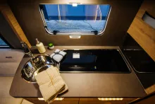 Fahrzeugbild Knaus Südwind 500 FU Black Selection | Gas-Paket | Modelljahr 2026 #9