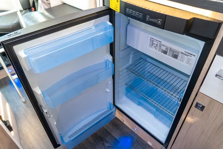 Fahrzeugbild Challenger C 194 *Solar*5 Sitze*TV*Alu16"*Kamera*Radträger* #14