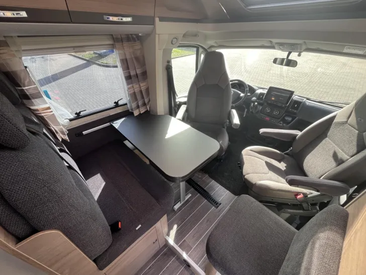 Fahrzeugbild Adria Compact Axess SL #3