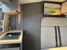 Fahrzeugbild Malibu Van First Class - Two Rooms 640 LE RB charming GT skyview Dieselheizung, Full LED #7