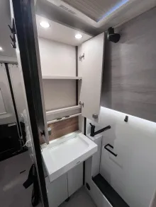 Fahrzeugbild Bürstner Habiton HM 6.0 #18