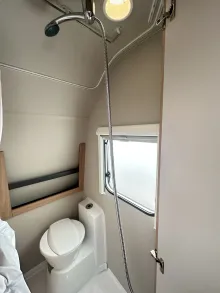 Fahrzeugbild Knaus Sport 450 FU Duschausbau #15