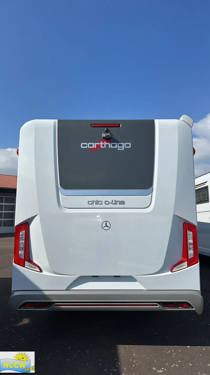 Frontal Hinten Carthago chic c-line I 4.9 LE L TV-Paket + Wechselrichter