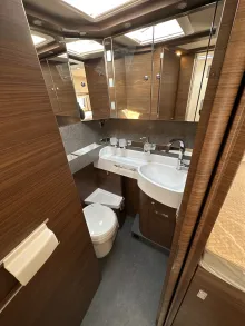 Toilette Carthago chic c-line I 4.9 LE L TV-Paket + Wechselrichter