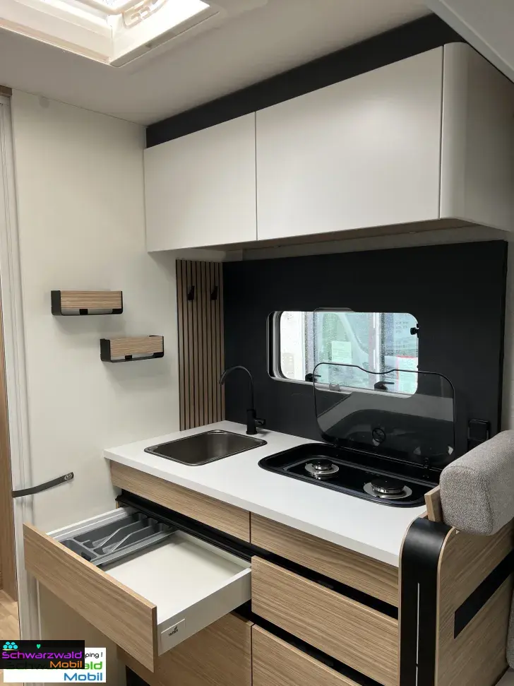 Fahrzeugbild Pilote P690D Evidence MJ26. Wechselri.,LiFePo, D-Heiz. #6