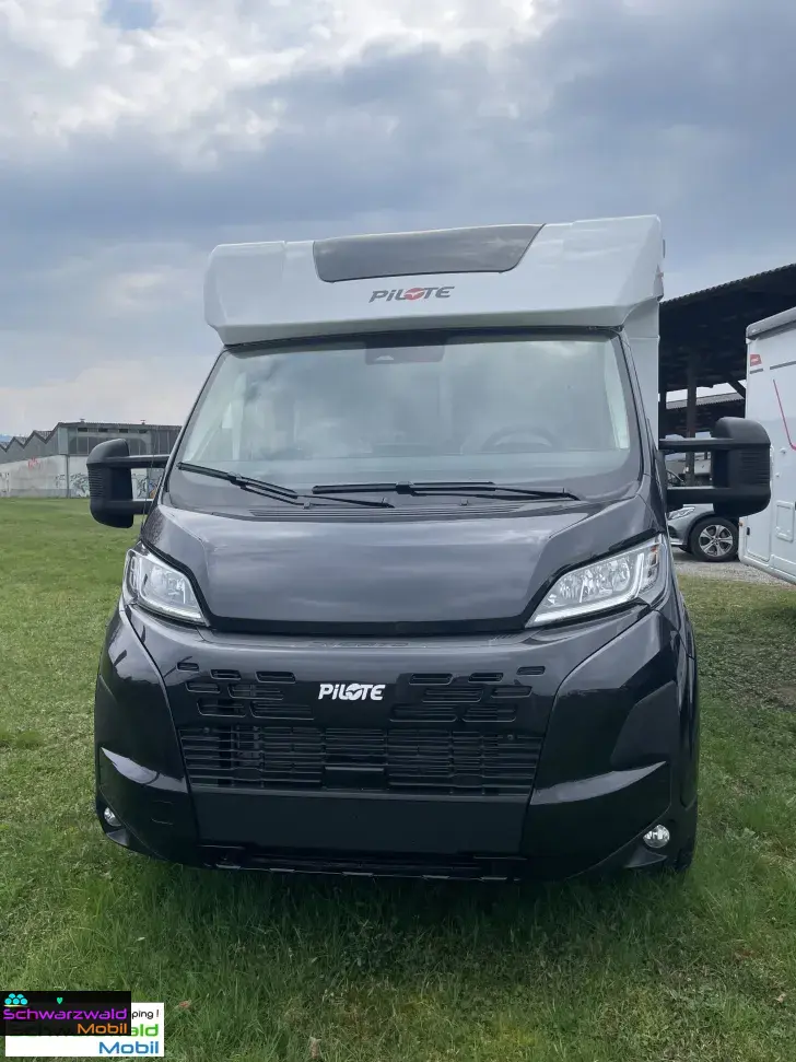 Fahrzeugbild Pilote P690D Exp.180Ps, 3,5T, Safety, D-Heiz. uvm. #4