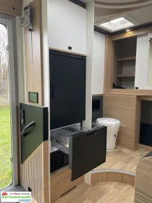 Fahrzeugbild Pilote P690D Exp.180Ps, 3,5T, Safety, D-Heiz. uvm. #7