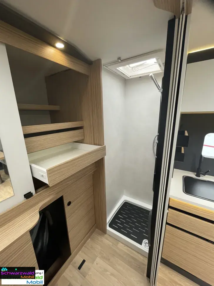 Fahrzeugbild Pilote P690D Exp.180Ps, 3,5T, Safety, D-Heiz. uvm. #8