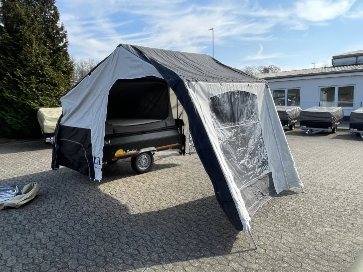 Fahrzeugbild Trigano Falter Zambesi fabrikneu, ungenutzt #5