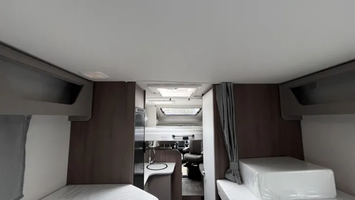 Fahrzeugbild Carado T 328 #14