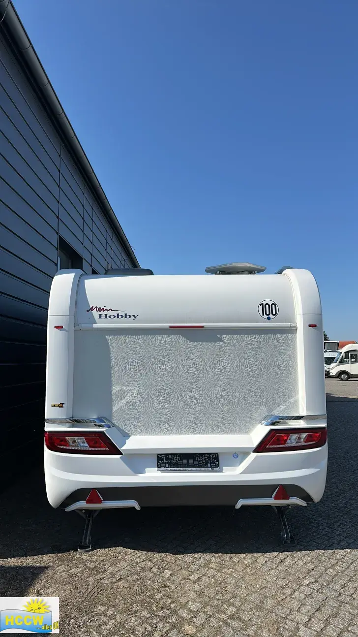 Frontal Hinten Hobby Prestige 660 WFC