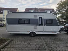 Fahrzeugbild Hobby De Luxe 495 WFB gut #1