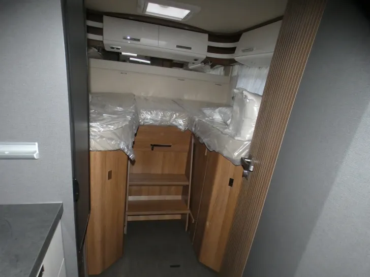Fahrzeugbild Carthago C1-tourer I 143 KB-LE comfort 4.2t Sonderpreis Ohne Hubbett #16