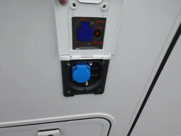 Fahrzeugbild Eura Mobil Activa One 650 HS Modell 2026, Sat, Solar #5