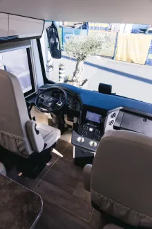 Fahrzeugbild Morelo Empire Liner 110 GSB mit PKW-Garage #17