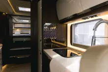 Fahrzeugbild Morelo Empire Liner 110 GSB mit PKW-Garage #25