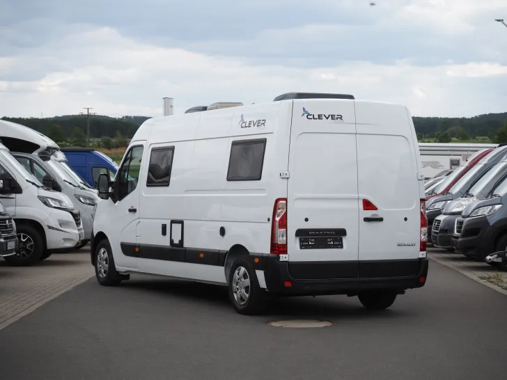 Fahrzeugbild Clever Einzelstück, Individualausbau Längsb., D-Heiz. #4