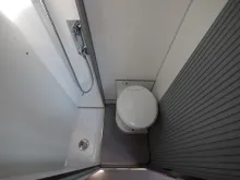 Fahrzeugbild Clever Einzelstück, Individualausbau Längsb., D-Heiz. #18